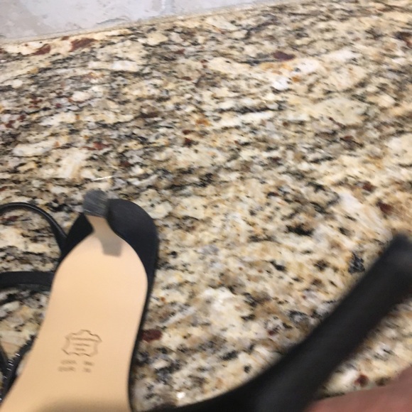 Nina Beaded Sandals Size 8 - Picture 4 of 9